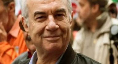 Merdivenden düşen ünlü yönetmen Şerif Gören hayatını kaybetti