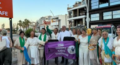 Karaburun’da 3 Günlük Tiyatro Şöleni