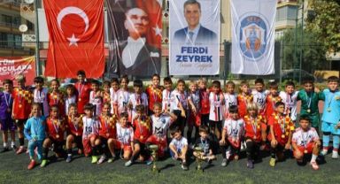 Efes Selçuk’ta Ferdi Zeyrek Futbol Müsabakaları Heyecanı