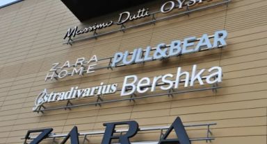 Herkes internete koşunca: Zara ile Massimo Dutti yüzlerce mağazasını kapattı