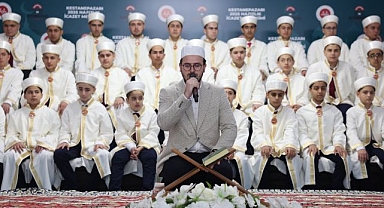 İzmir'de Kestanepazarı'ndan Muhteşem Hafızlık İcazet Merasimi