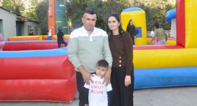 Kiraz'da yaşayan DMD hastası Mehmet Gökalp sizlerden destek bekliyor