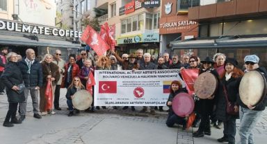 Uluslararası Aktivist Sanatçılar Birliği Derneği'nden anlamlı eylem