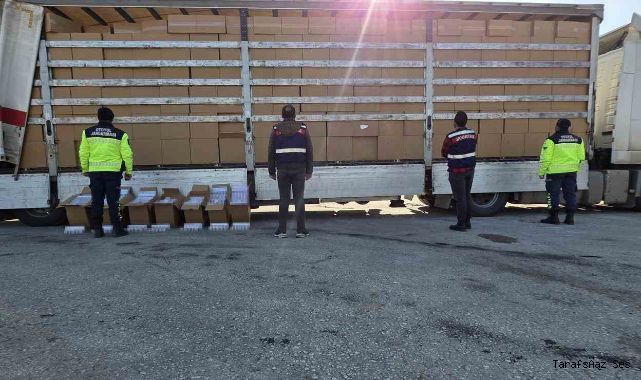 İzmir’de 35 milyon lira değerinde kaçak sigara ele geçirildi: 3 tutuklama