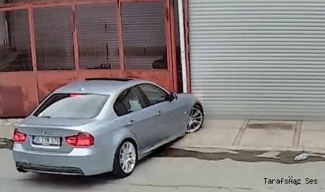 İzmir’de bir sürücü drift atarken kaza yaptı