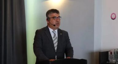 İzmir Yazarlar Kooperatifi Başkanı Serkan ESEN Kitapta KDV İstisnasının Kaldırılması Hakkında konuştu